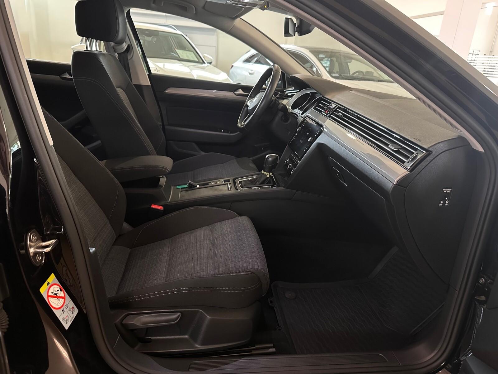 Business 2.0TSI DSG 190 KM | Full LED | Nawigacja | Keyless | Kamera 17