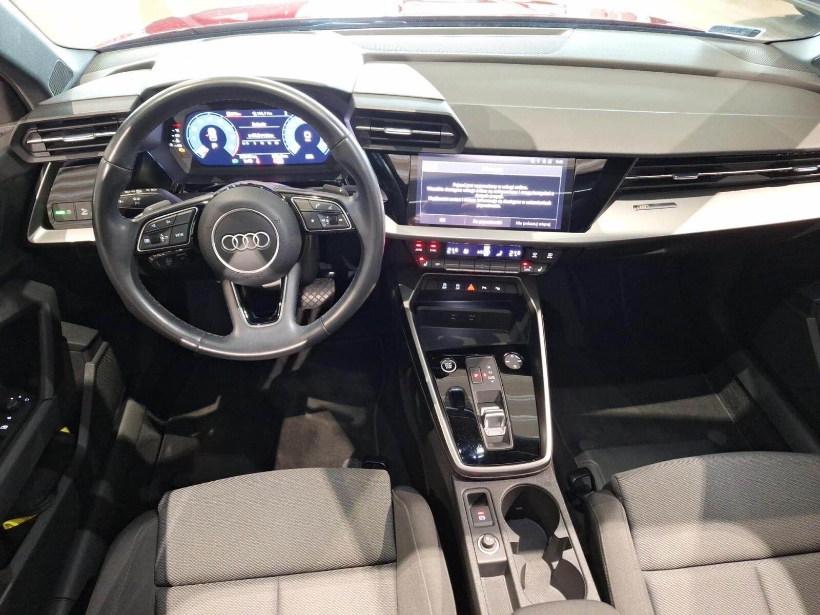 FV23% Dach szklany Kamera Fotel sportowy Audi smartphone interface 9