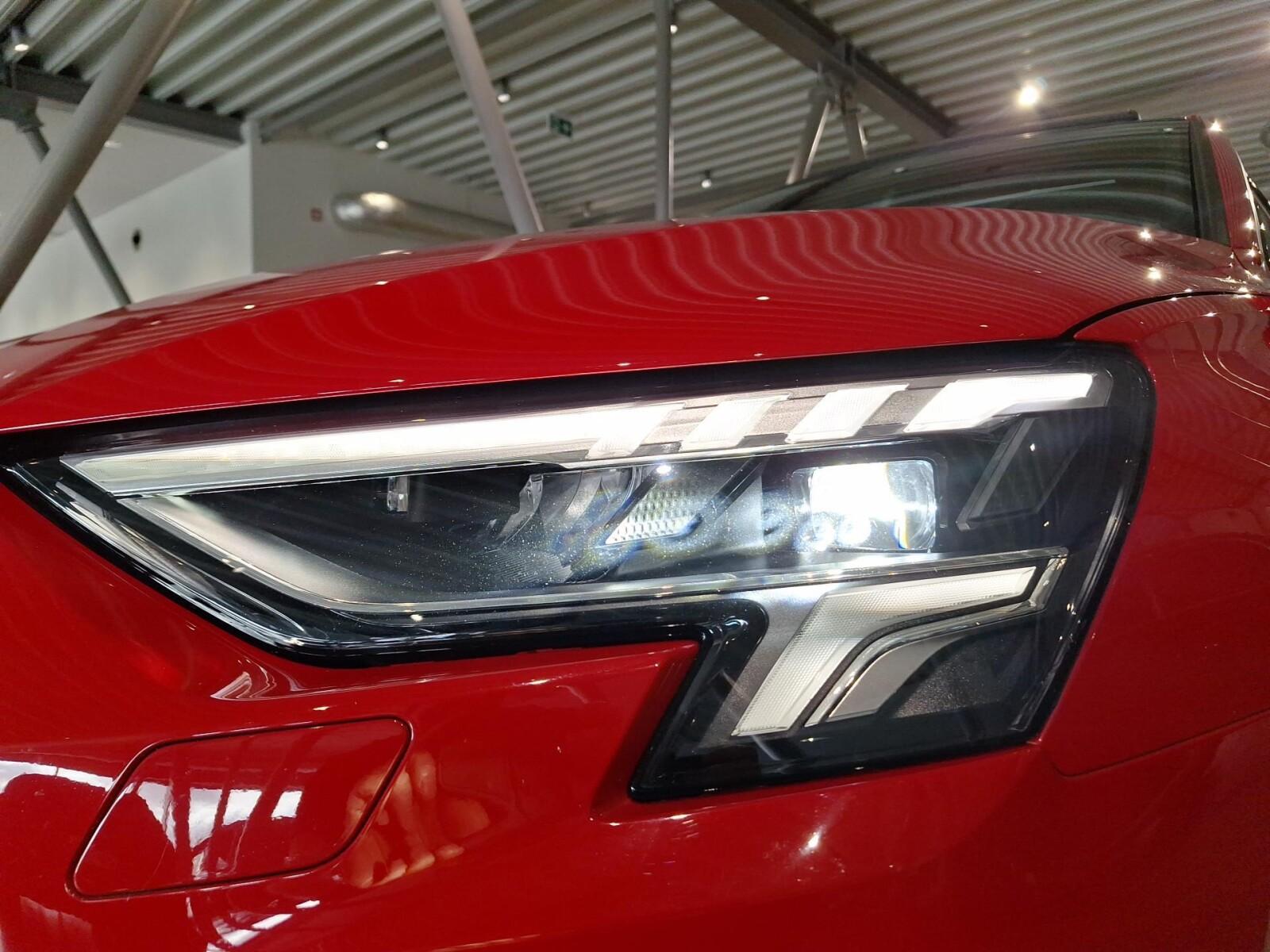 FV23% Dach szklany Kamera Fotel sportowy Audi smartphone interface 28