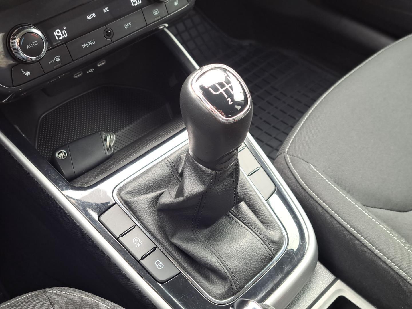 Škoda Fabia null 18