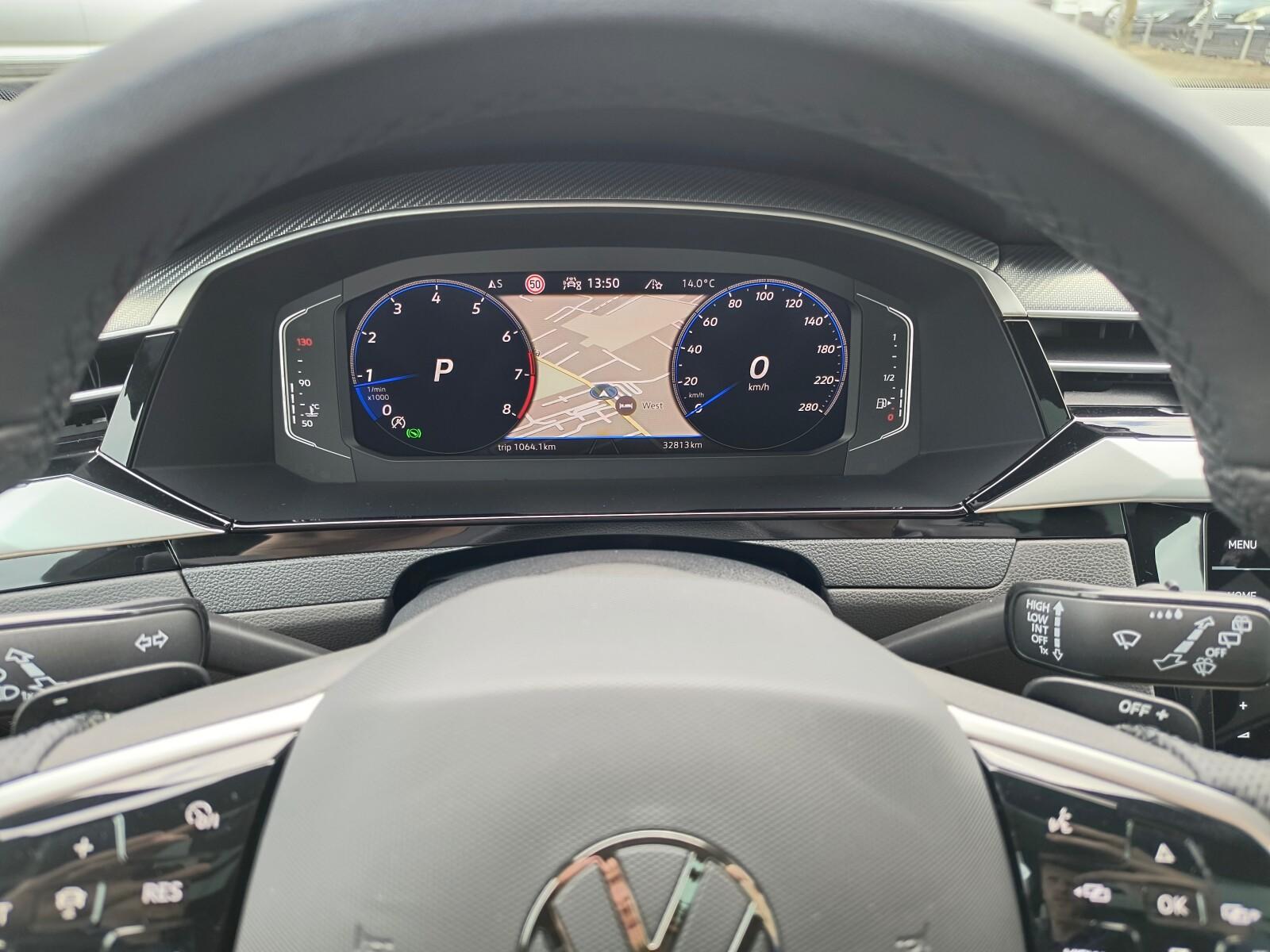 R-Line ASO 2.0TSI 190KM pakiety Webasto H&K panorama LED as.park. VAT 37