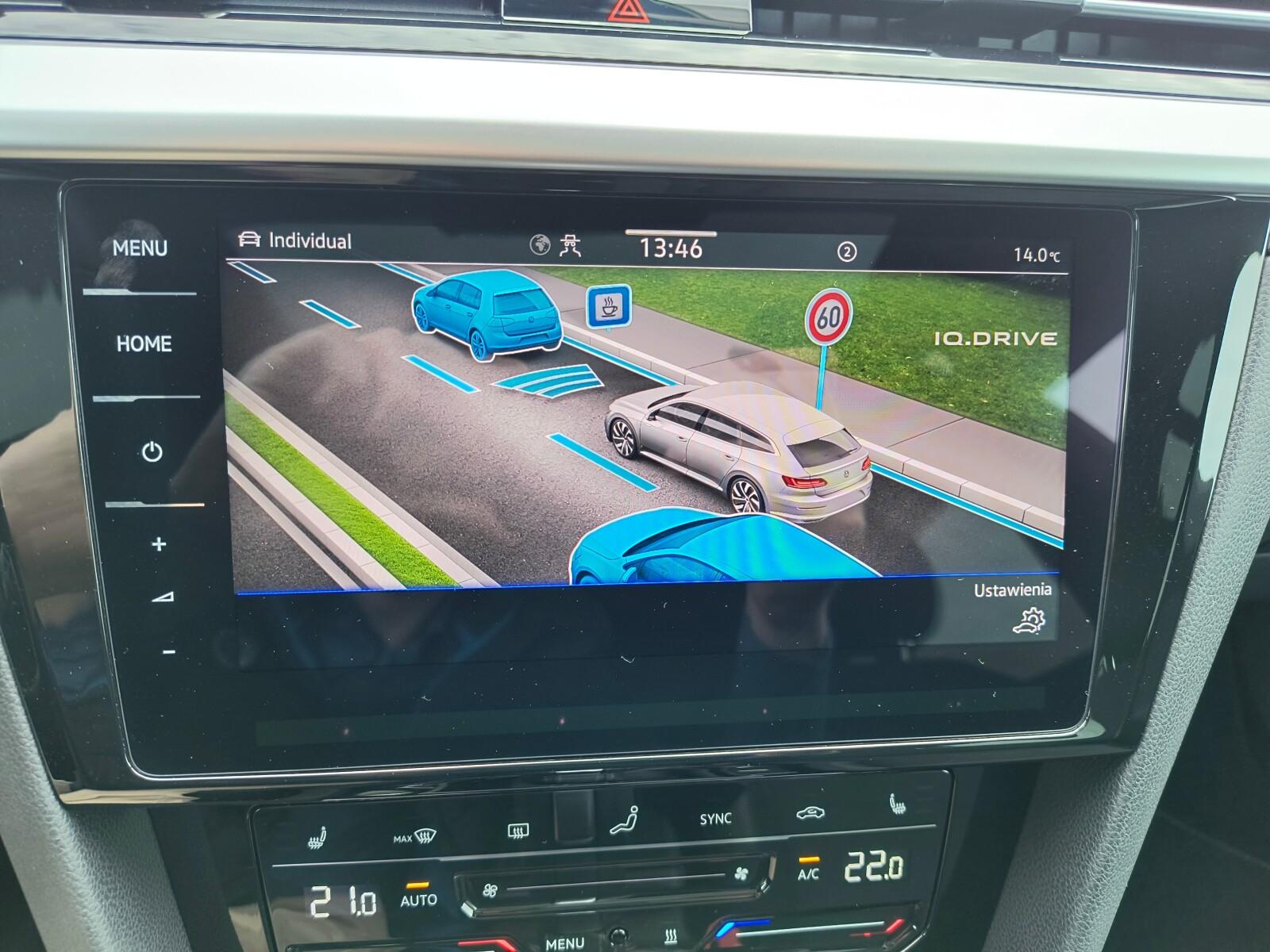 R-Line ASO 2.0TSI 190KM pakiety Webasto H&K panorama LED as.park. VAT 32