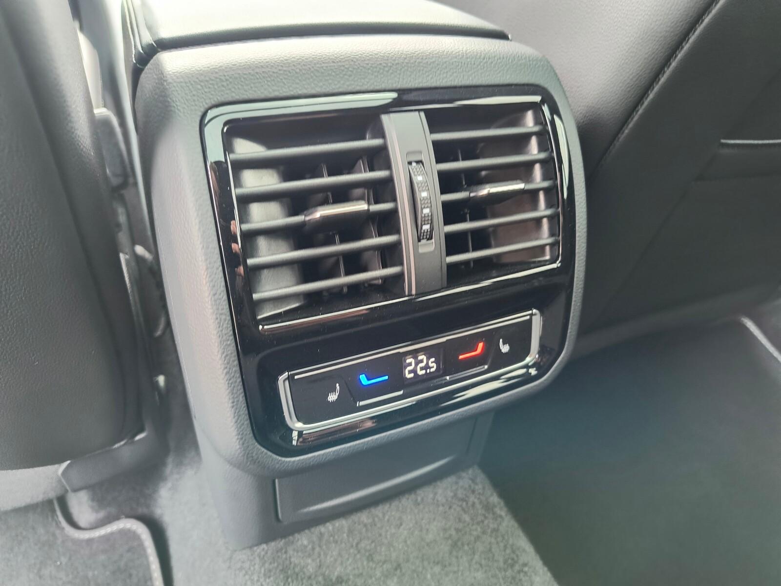 R-Line ASO 2.0TSI 190KM pakiety Webasto H&K panorama LED as.park. VAT 39