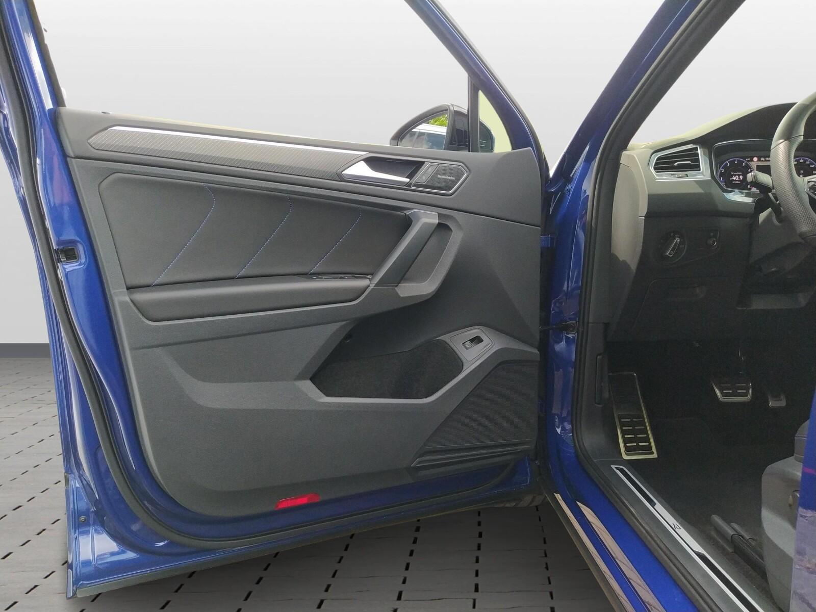 R 320KM | LED Matrix | Head-up | Harman Kardon | panorama | FV23% 9