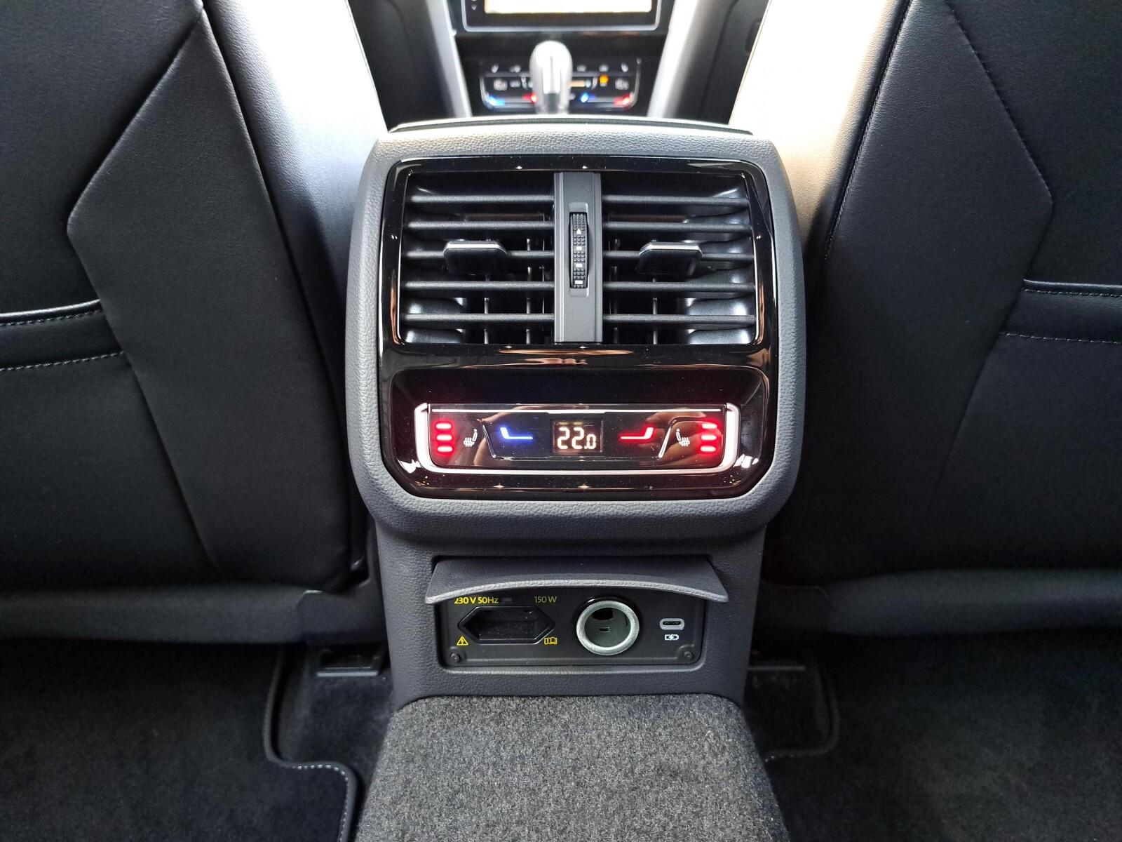 R-Line 2.0TSI 190KM DSG HAK Virtual Kessy ACC DCC Skóra/Masaż 20" FV23 17