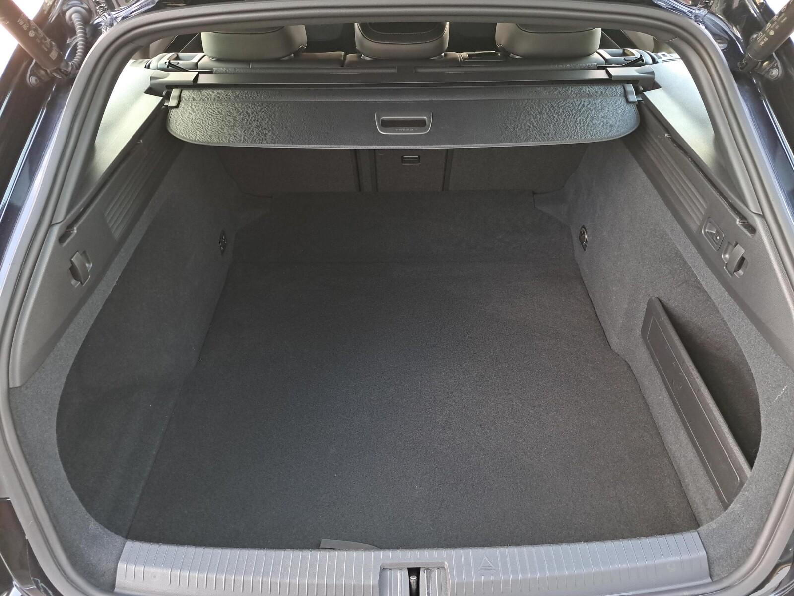 R-Line 2.0TSI 190KM DSG HAK Virtual Kessy ACC DCC Skóra/Masaż 20" FV23 33
