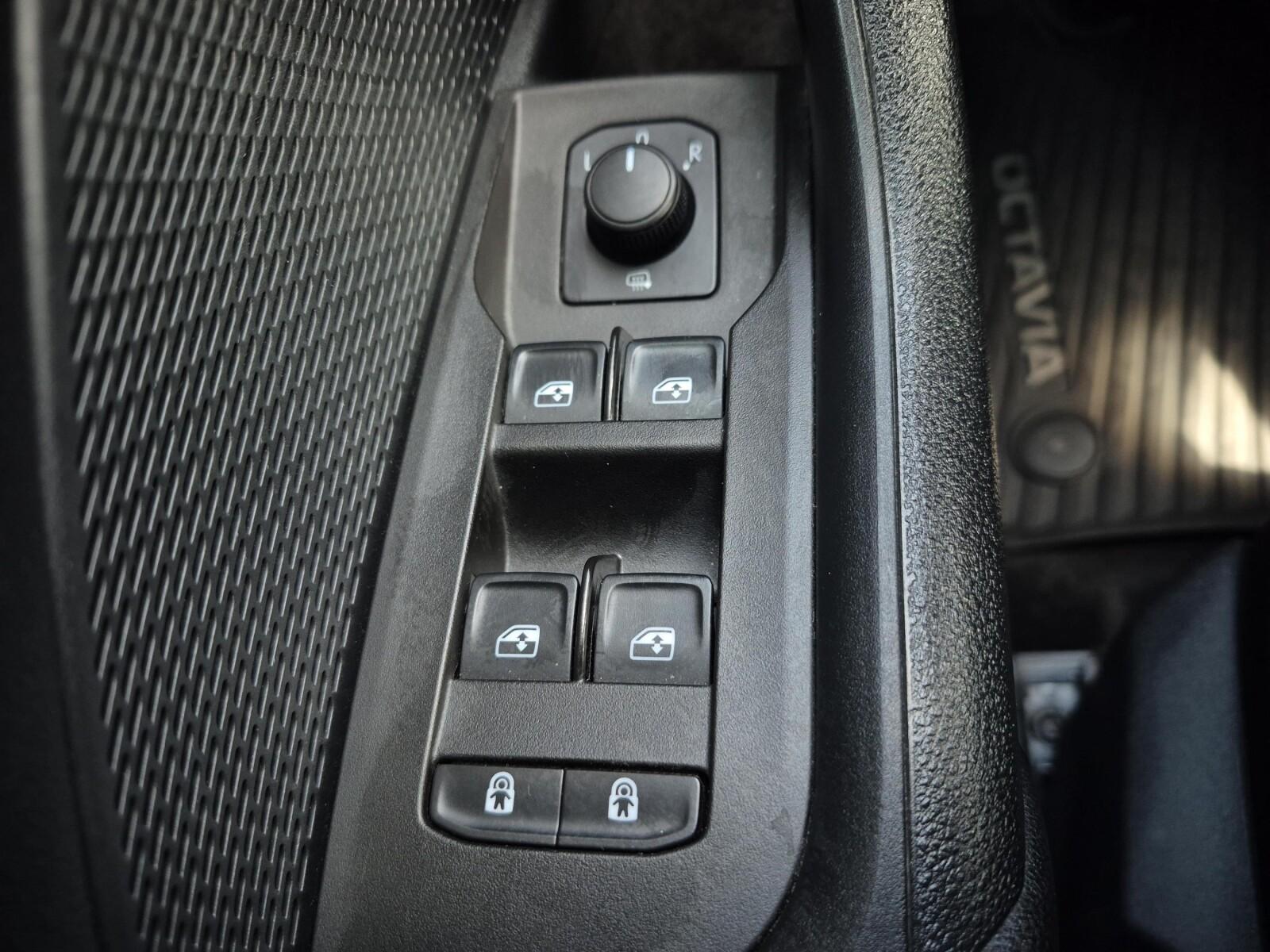 MHEV/Model 2022/Benzyna/Automat/DSG/Salon PL/Faktura VAT/bezkluczyk 16