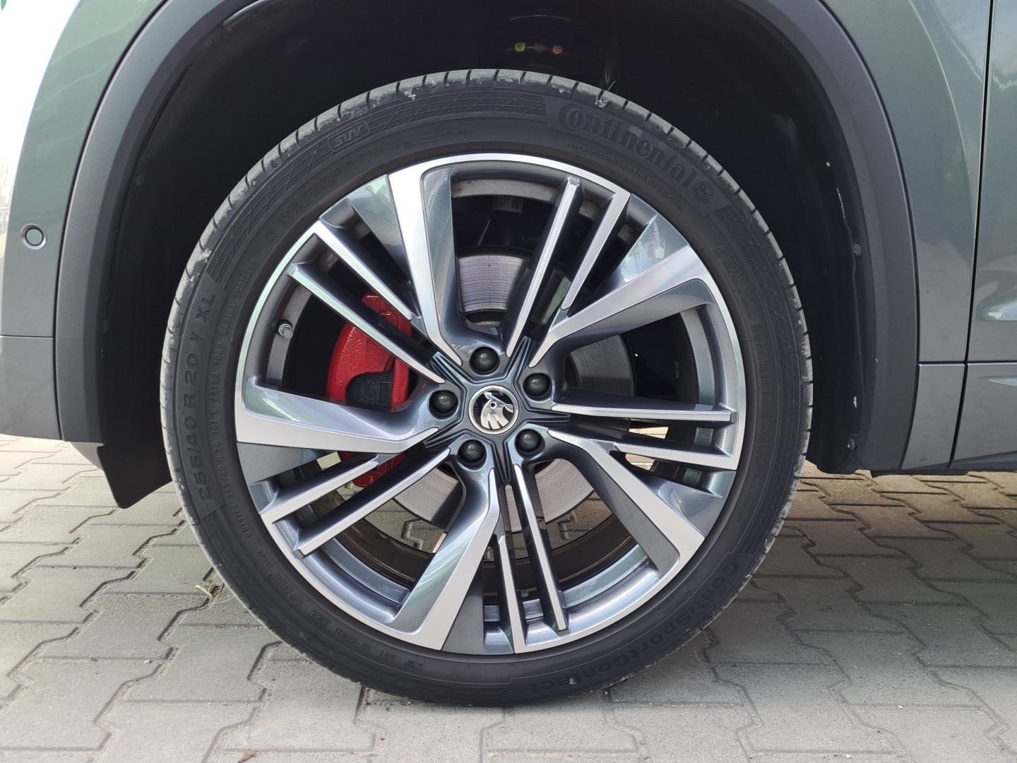 Skoda KODIAQ RS 2.0 TSI 245KM DSG 4x4 10