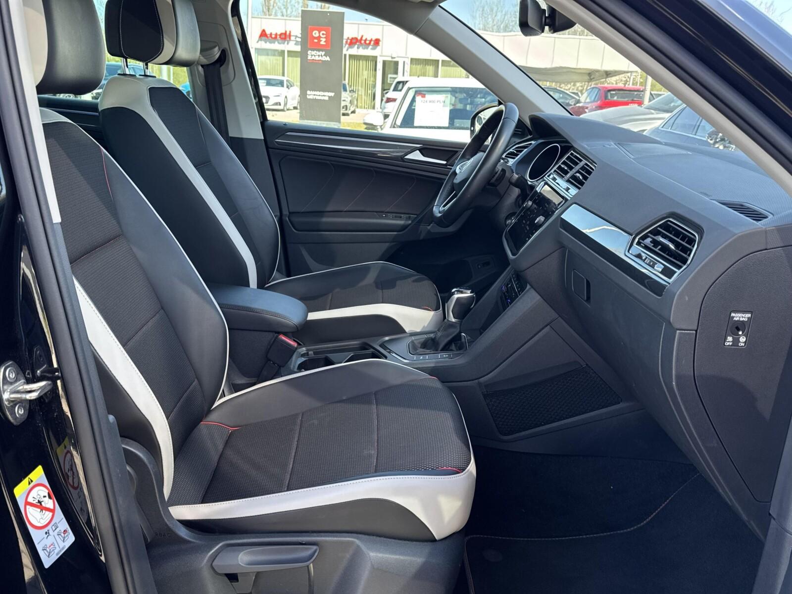 Android Auto Nawigacja Head-Up Kamera Reflektory LED Lane assist 16