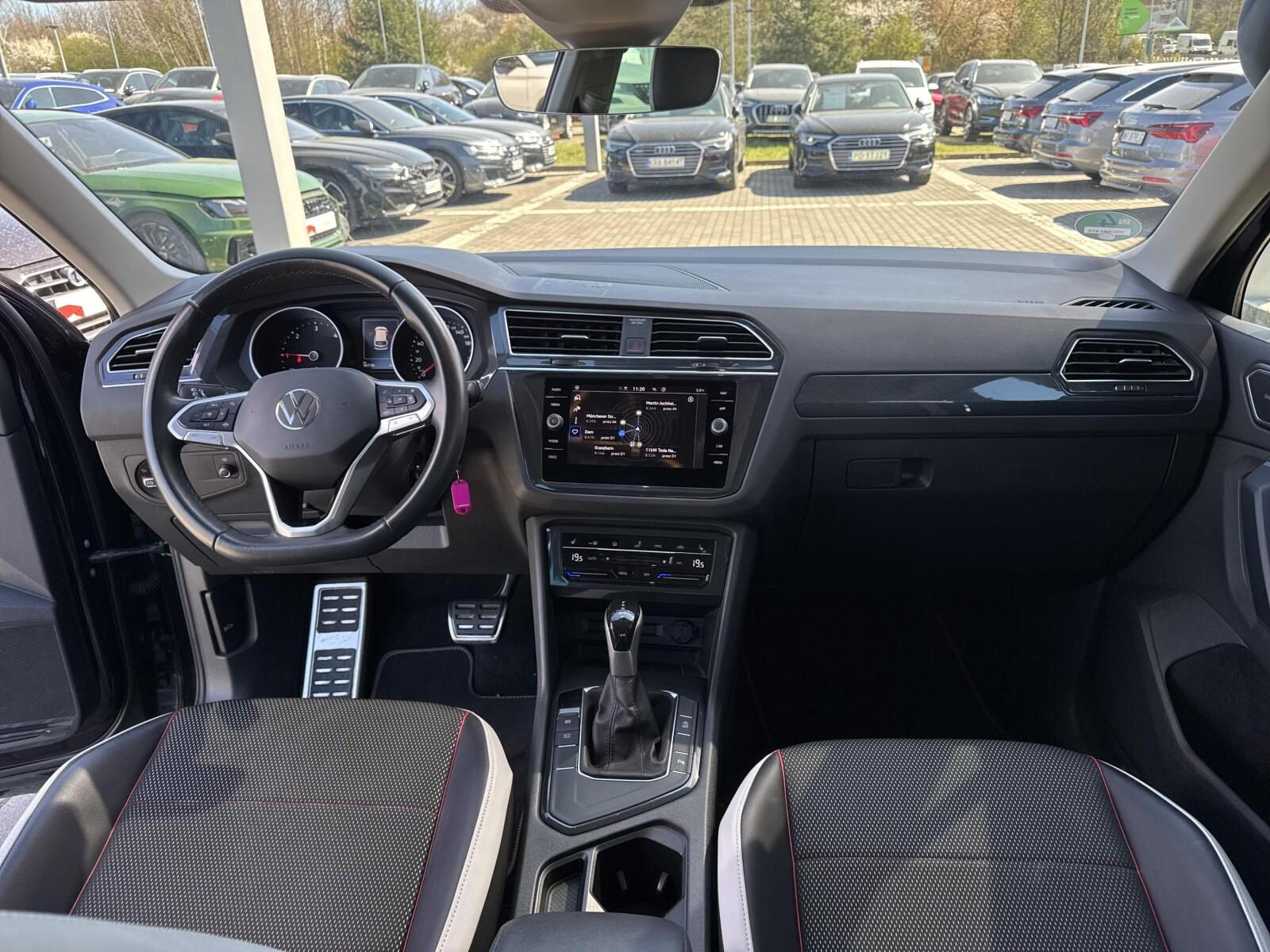 Android Auto Nawigacja Head-Up Kamera Reflektory LED Lane assist 14