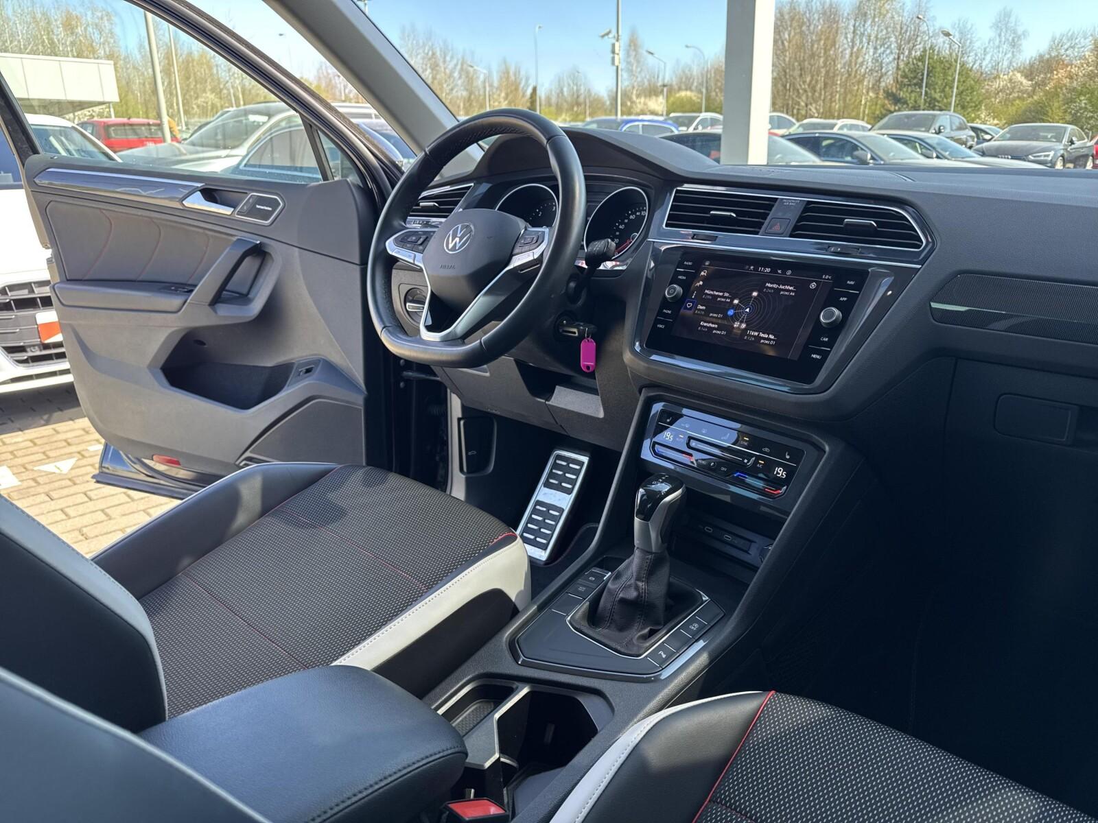 Android Auto Nawigacja Head-Up Kamera Reflektory LED Lane assist 13