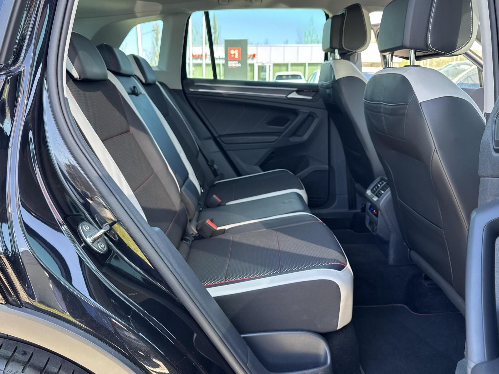 Android Auto Nawigacja Head-Up Kamera Reflektory LED Lane assist 11