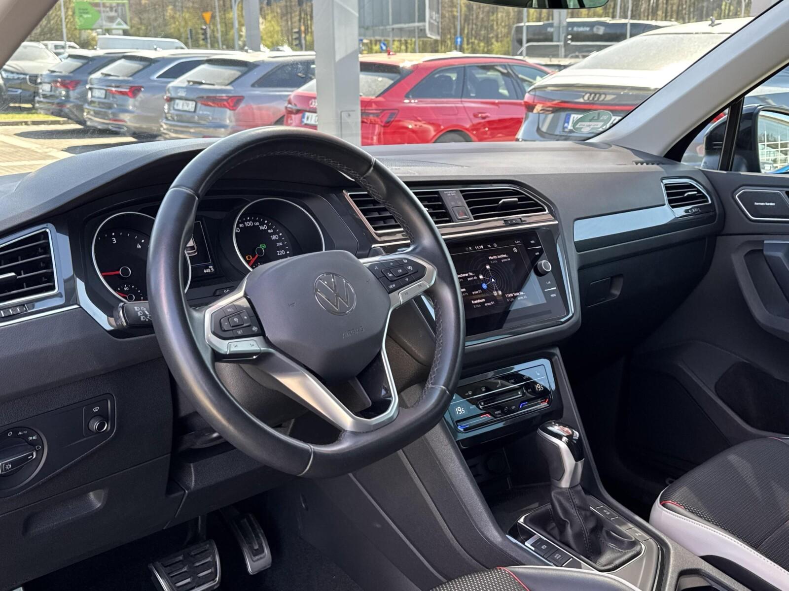 Android Auto Nawigacja Head-Up Kamera Reflektory LED Lane assist 8