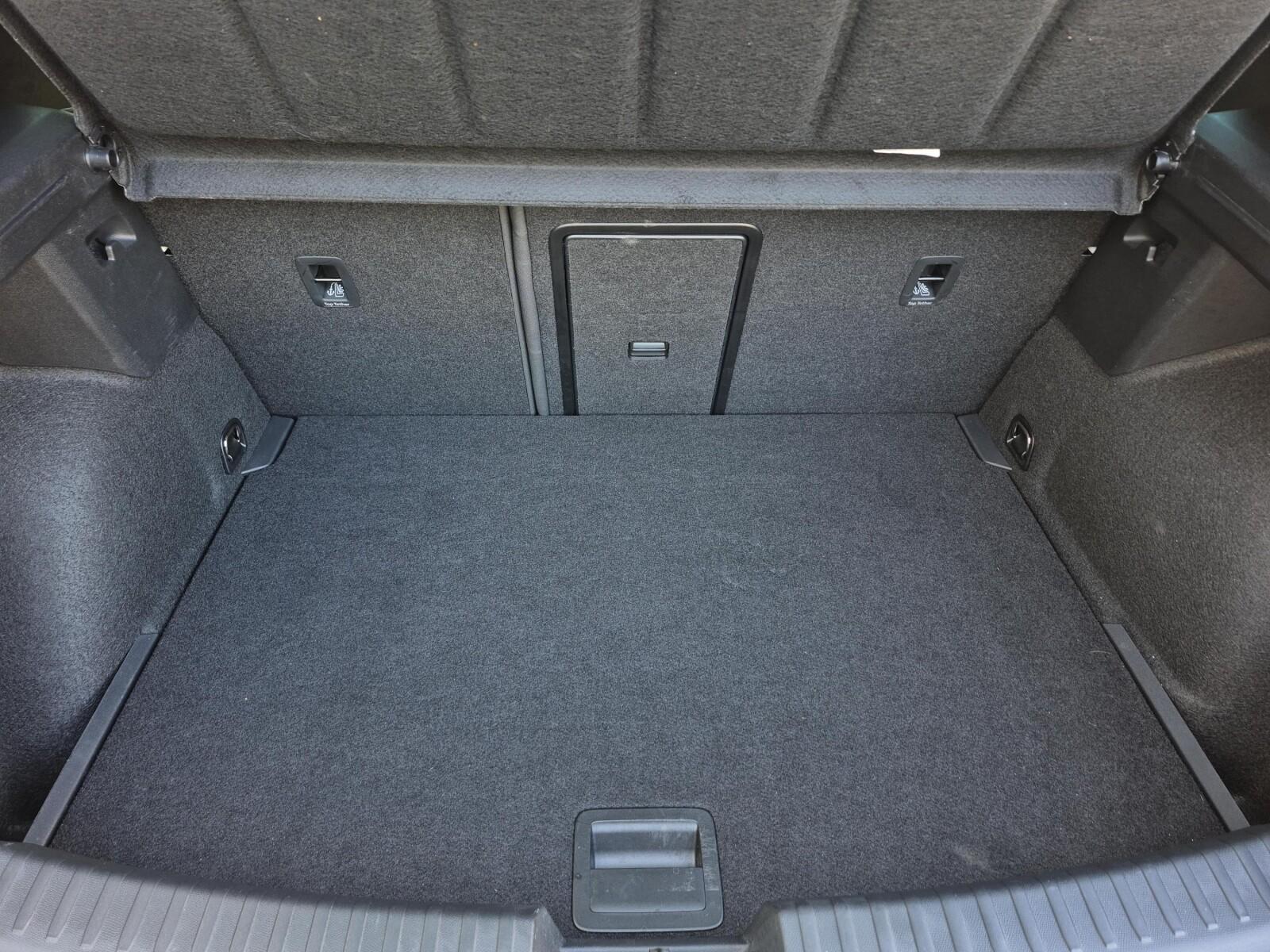 DSG|LED|ACC|Ambient|Climatronic|Kessy|Kamera|FV23% 11