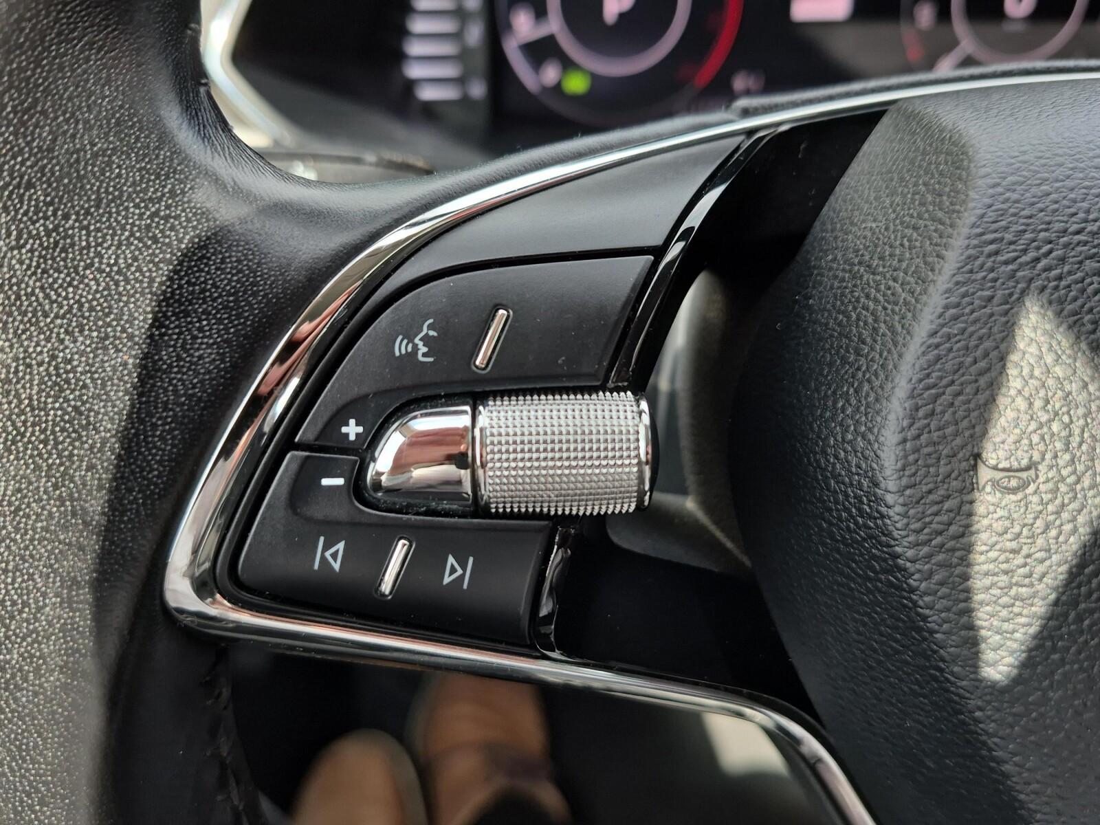 2.0TSI 190KM/DSG/Style/CANTON/Navi/Kamera/ACC/Virtual/ASO/FV23 27