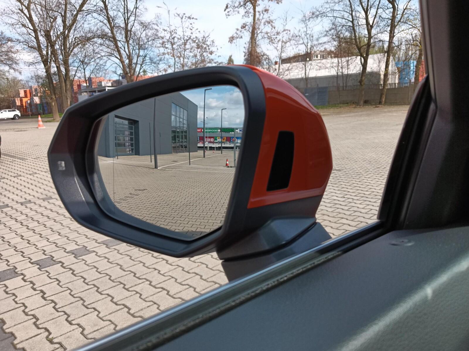 Audi Q2 35 TFSI 150 KM 27
