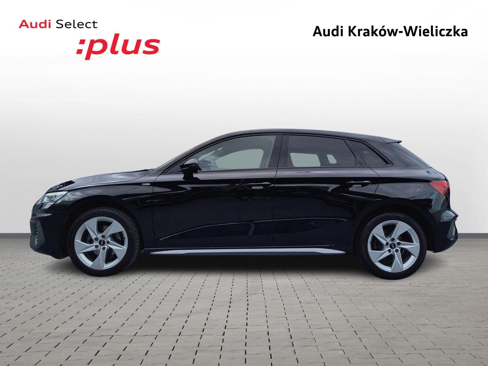 Kamera cofania, S-line, Auto-hold, czarna podsufitka, fotele kubełkowe 1