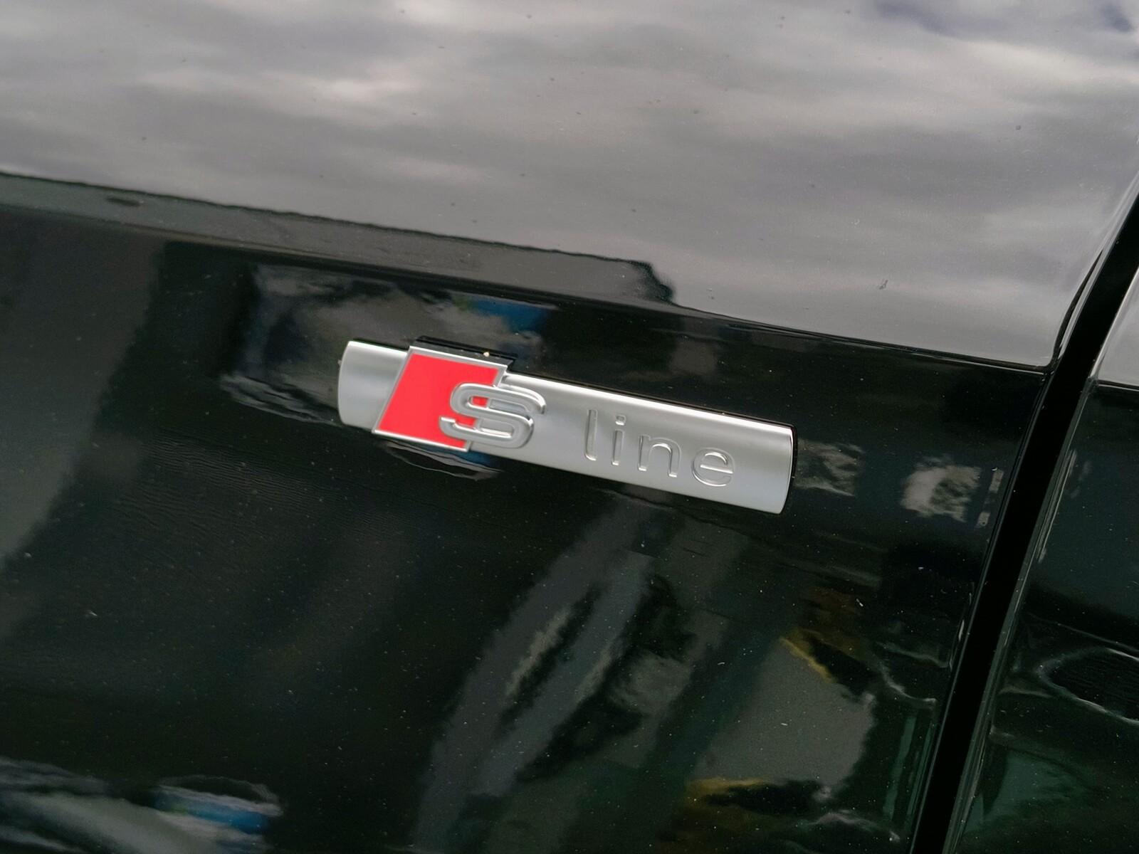 Kamera cofania, S-line, Auto-hold, czarna podsufitka, fotele kubełkowe 8