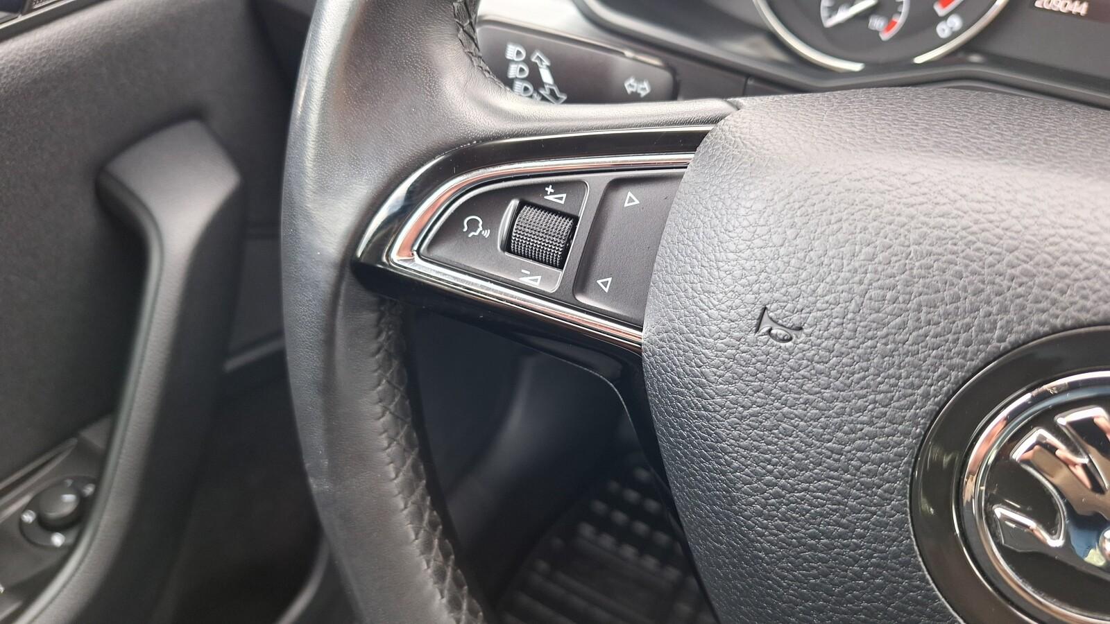 SalonPL serwis ASO 2.0TDI 190KM pakiety SmartLink VAT 20