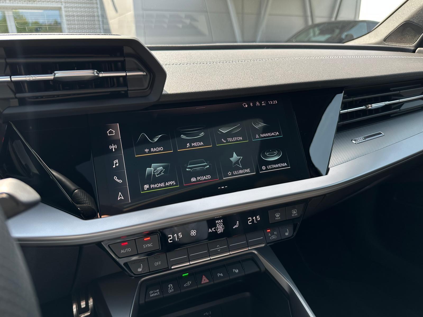 Plug-In 245KM, Adaptacyjny tempomat, Czerń Plus, Panorama! 24