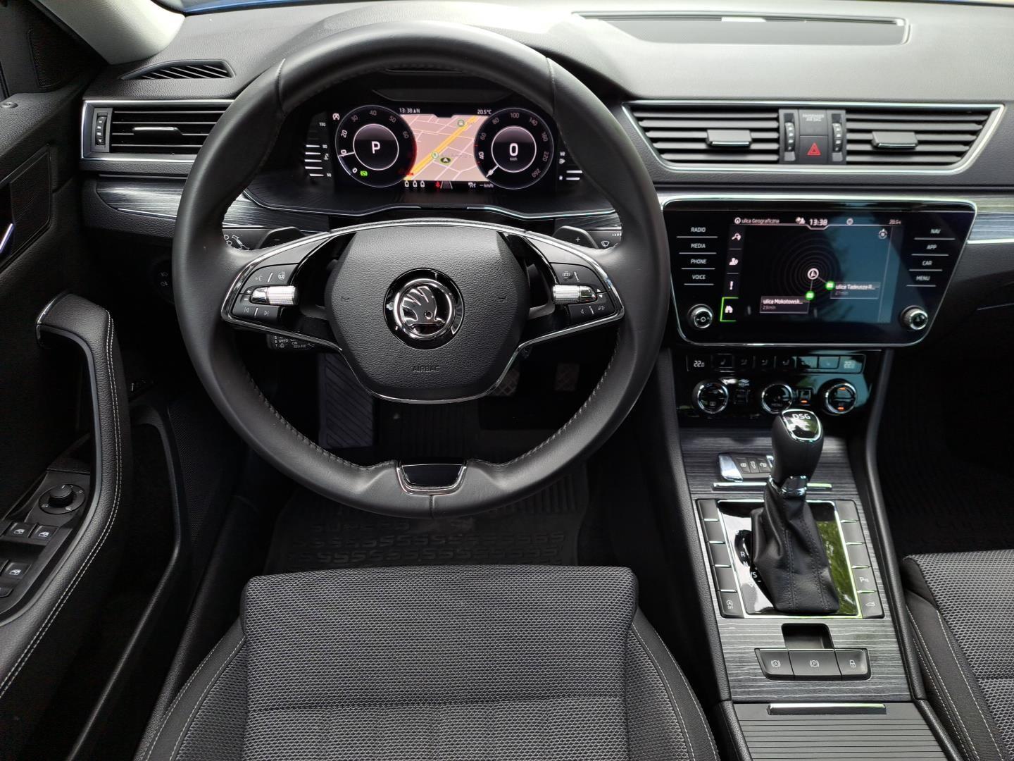Škoda Superb Style 16