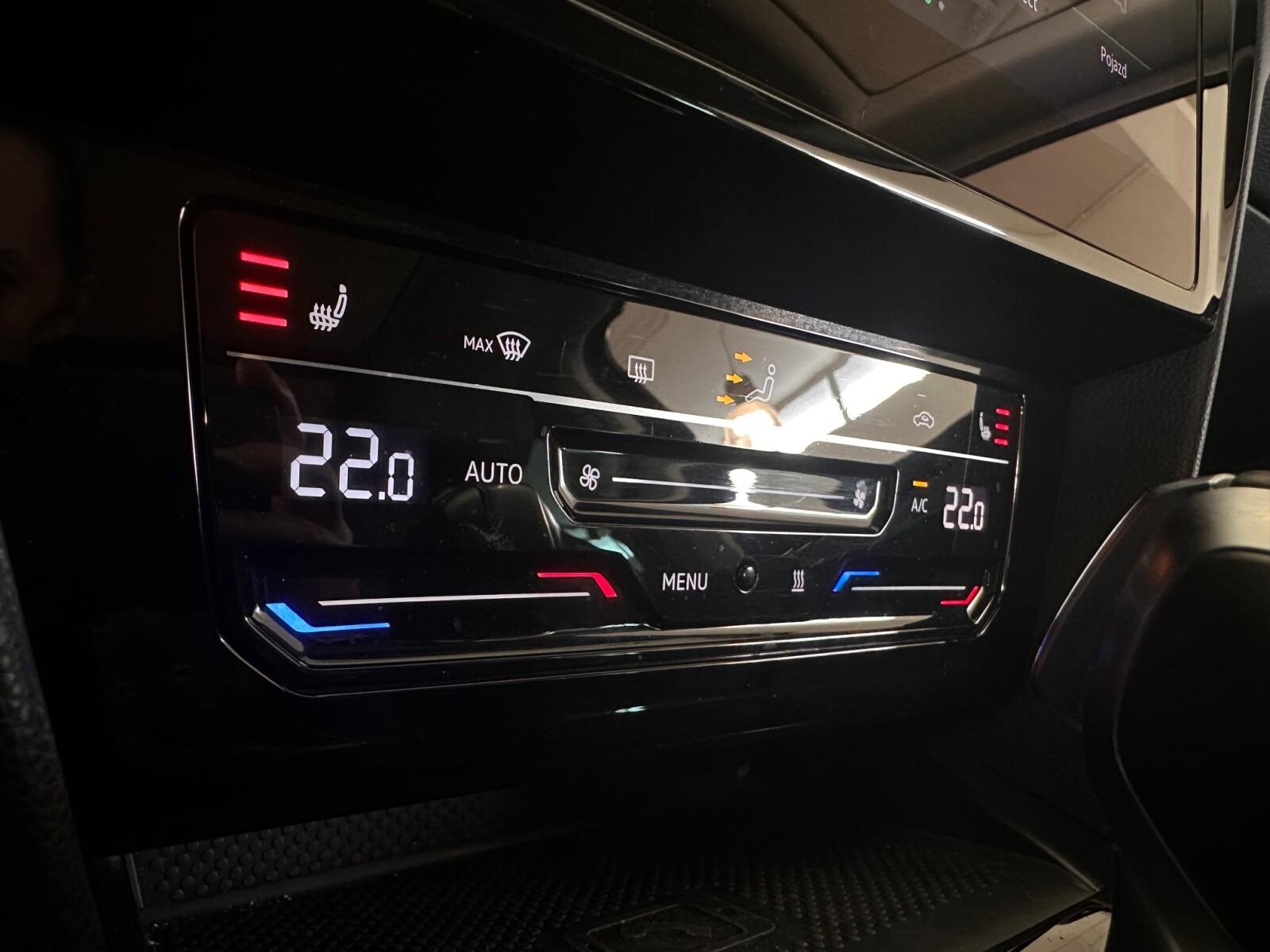 GTE 1.4 TSI Plug-In Hybrid DSG | Kamery 360 | Asystenci | Hak 37