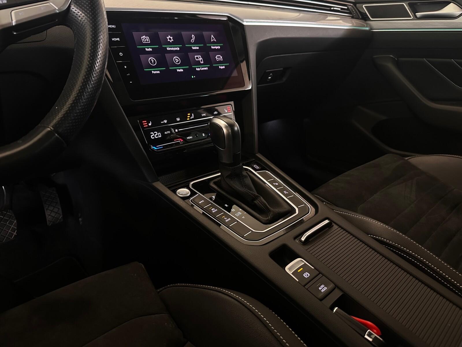 GTE 1.4 TSI Plug-In Hybrid DSG | Kamery 360 | Asystenci | Hak 39