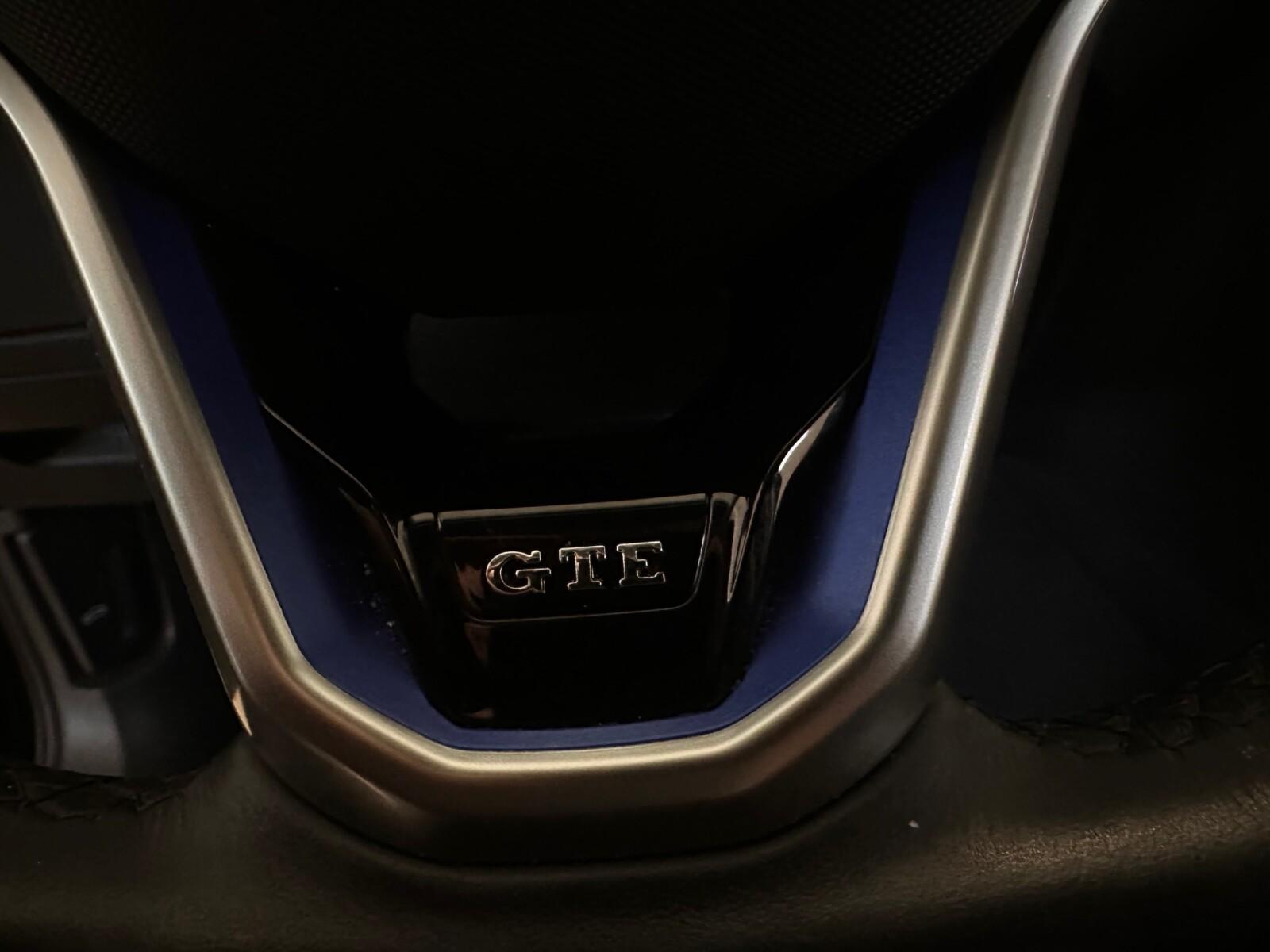 GTE 1.4 TSI Plug-In Hybrid DSG | Kamery 360 | Asystenci | Hak 20