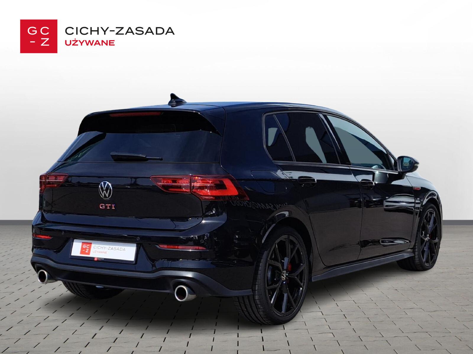 Volkswagen Golf GTI 4