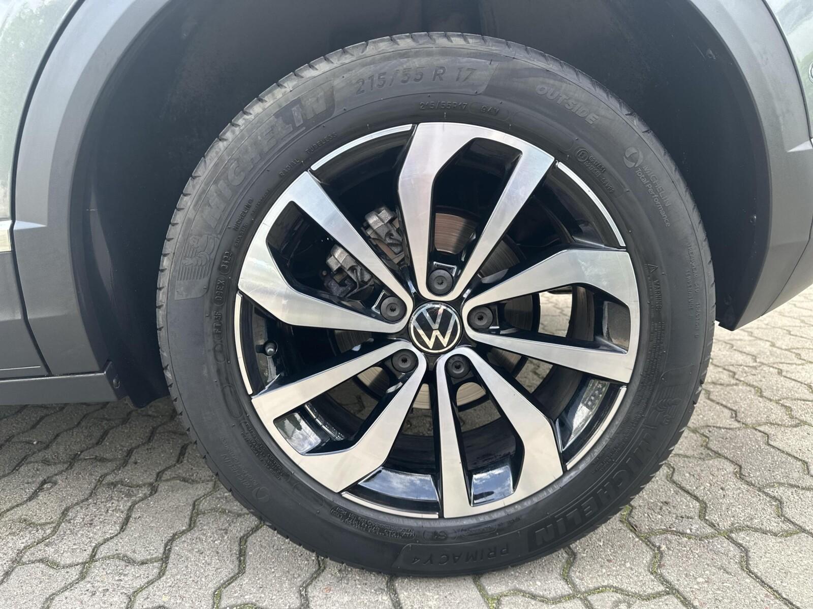 1.5 TSI 150KM DSG STYLE Salon PL Bezwypadkowy 26