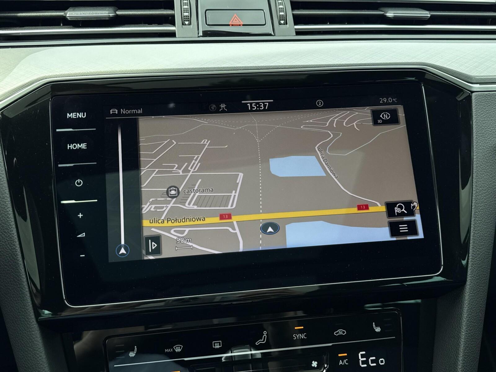 TSI Plug-In Hybrid 218KM GTE | DCC | Panorama | Matrix | FV23% 17
