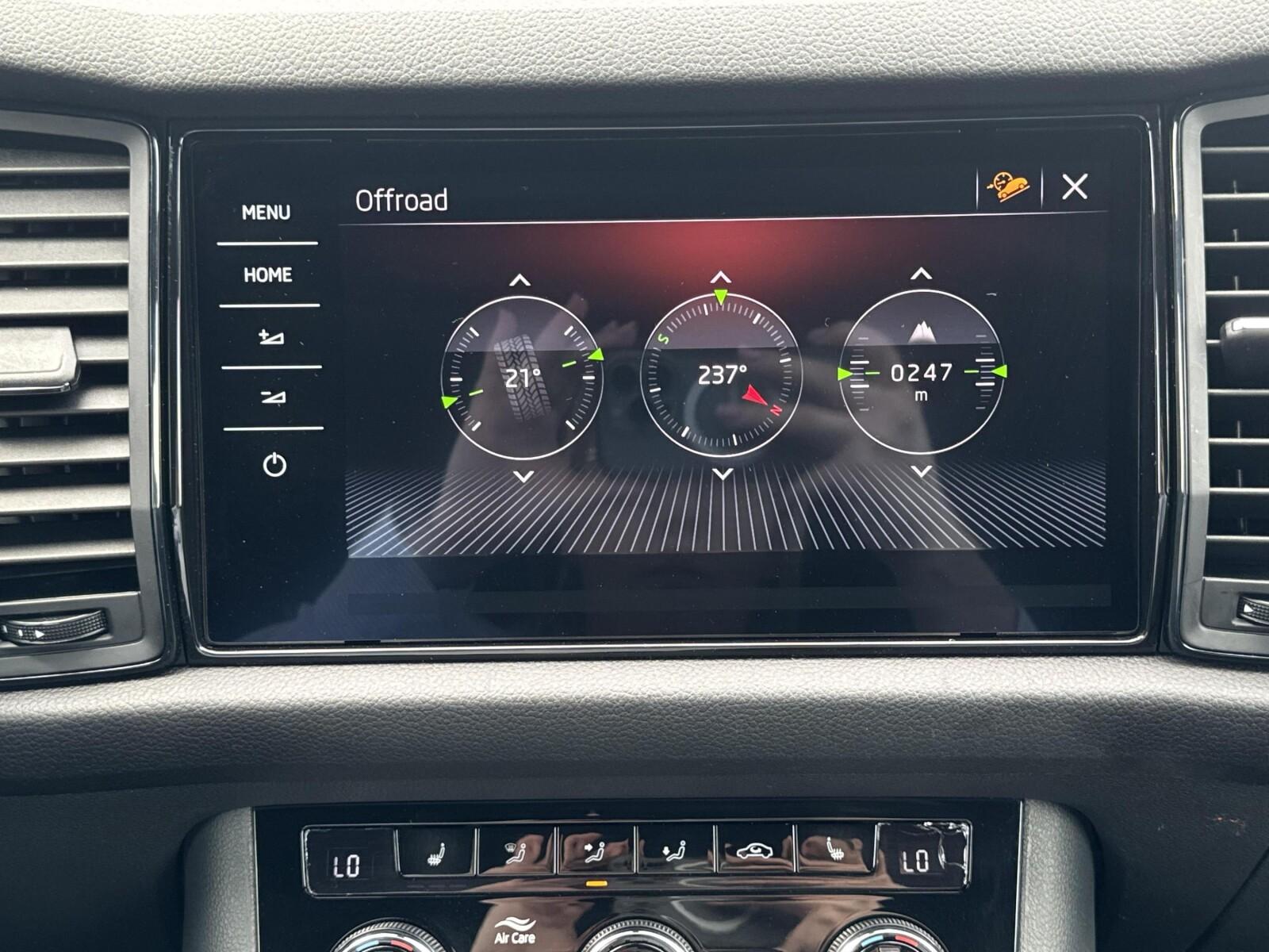 RS, 4x4, APP, Nawigacja Hak Reflektory LED Lane assist Tempomat 30
