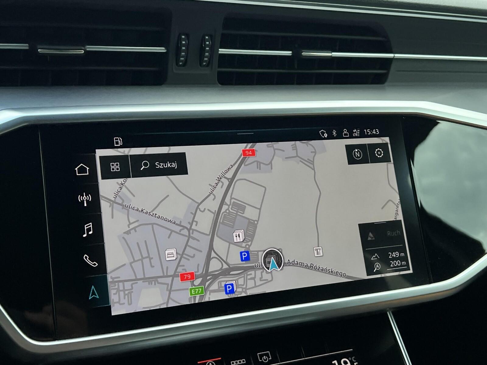 Nawigacja Reflektory LED Matrix Cyfrowe zegary Kamera cofania Android Auto 22