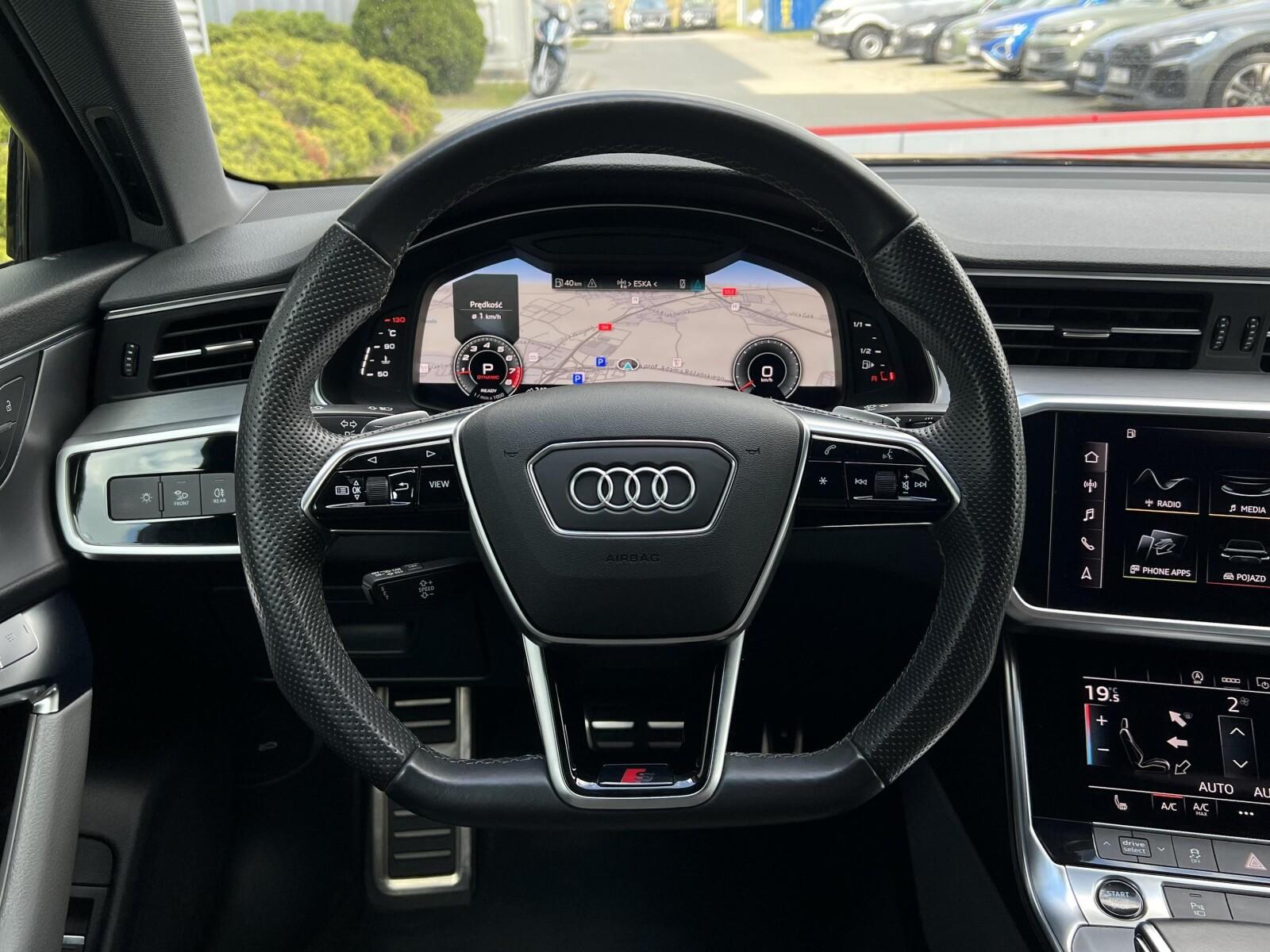 Nawigacja Reflektory LED Matrix Cyfrowe zegary Kamera cofania Android Auto 16