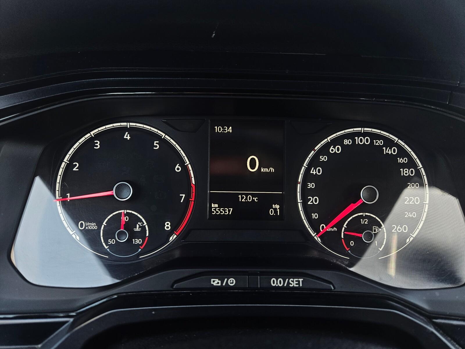 1.0TSI 95KM Salon Polska 13