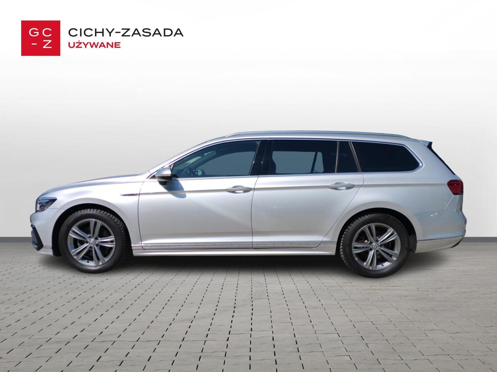 Volkswagen Passat Variant R-line DSG 1