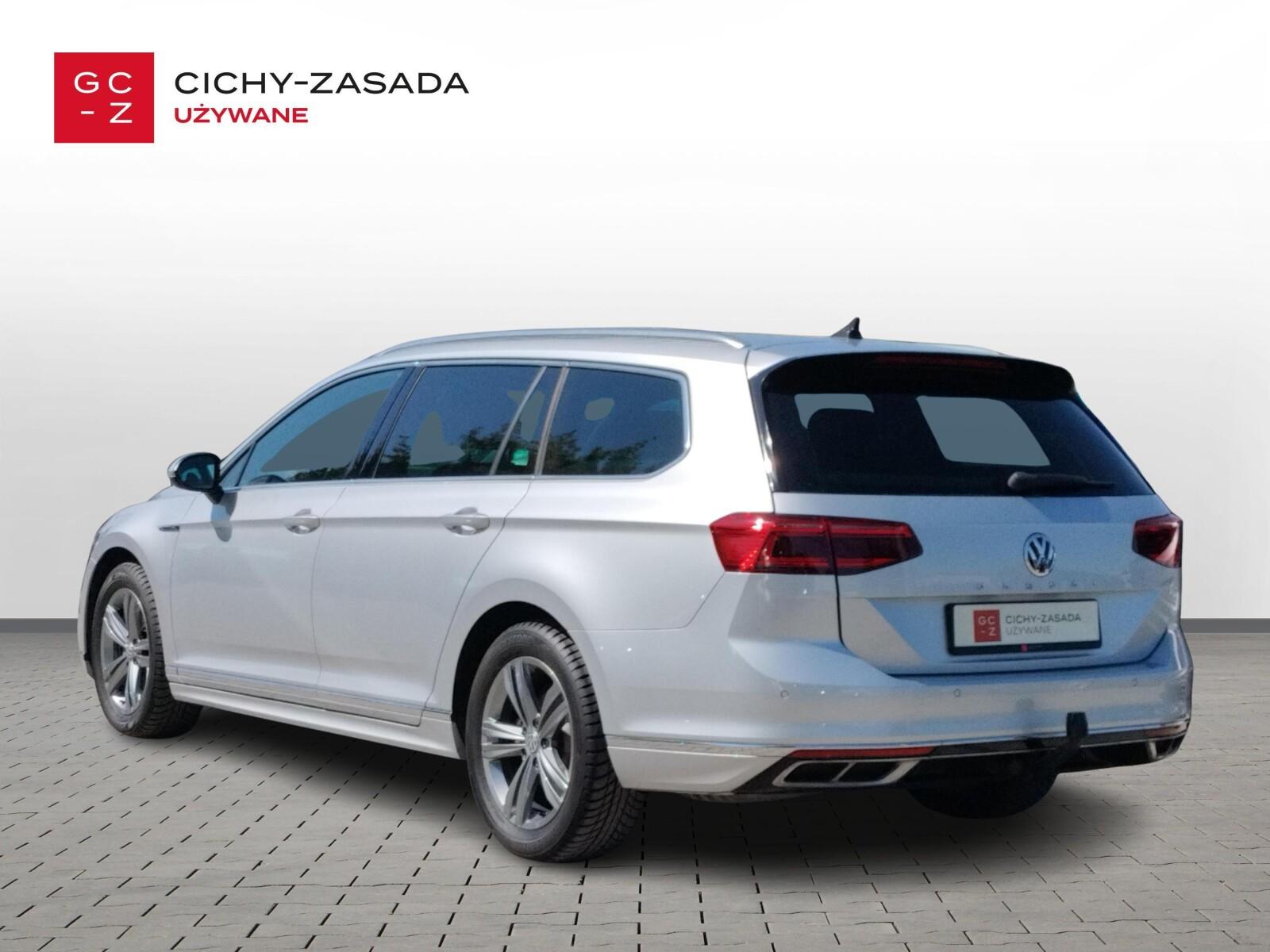 Volkswagen Passat Variant R-line DSG 2