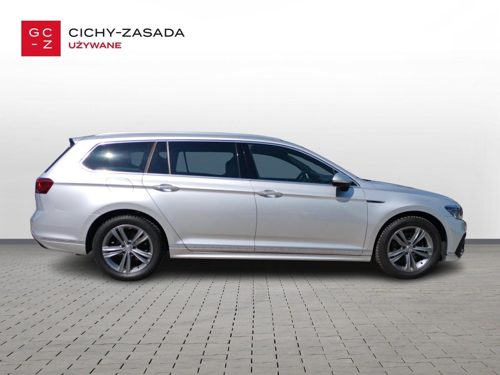 Volkswagen Passat Variant R-line DSG 5