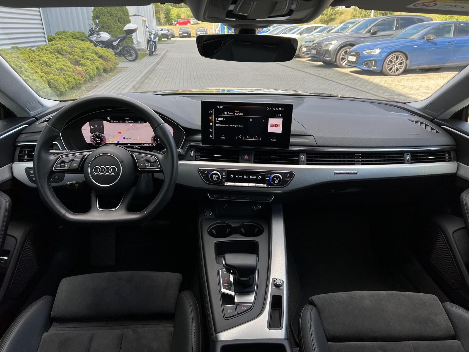 S-Line Apple CarPlay Reflektory LED Matrix Tempomat Virtual Cockpit 15