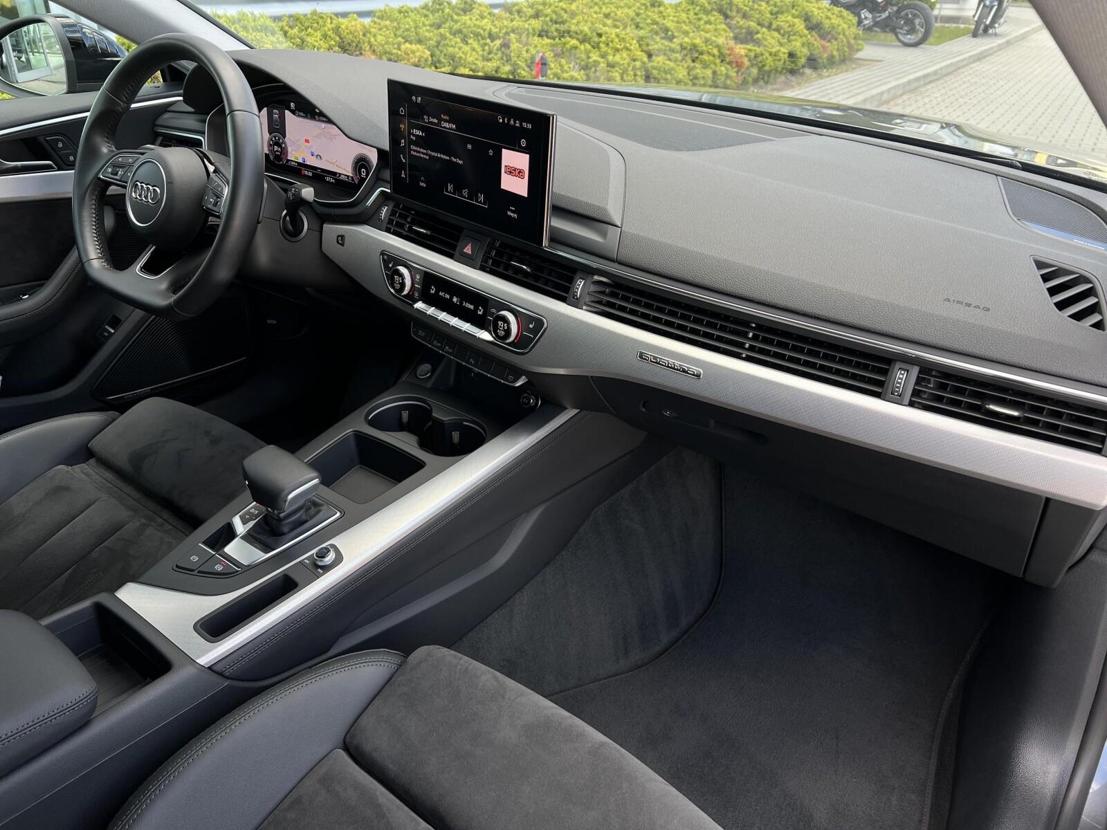 S-Line Apple CarPlay Reflektory LED Matrix Tempomat Virtual Cockpit 13