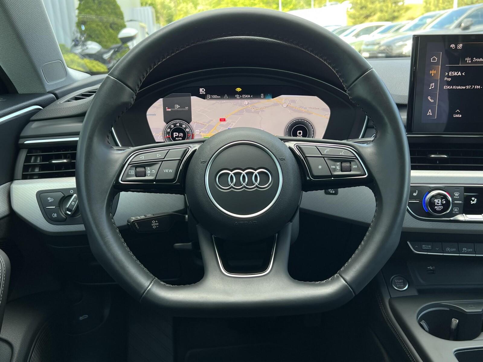 S-Line Apple CarPlay Reflektory LED Matrix Tempomat Virtual Cockpit 17