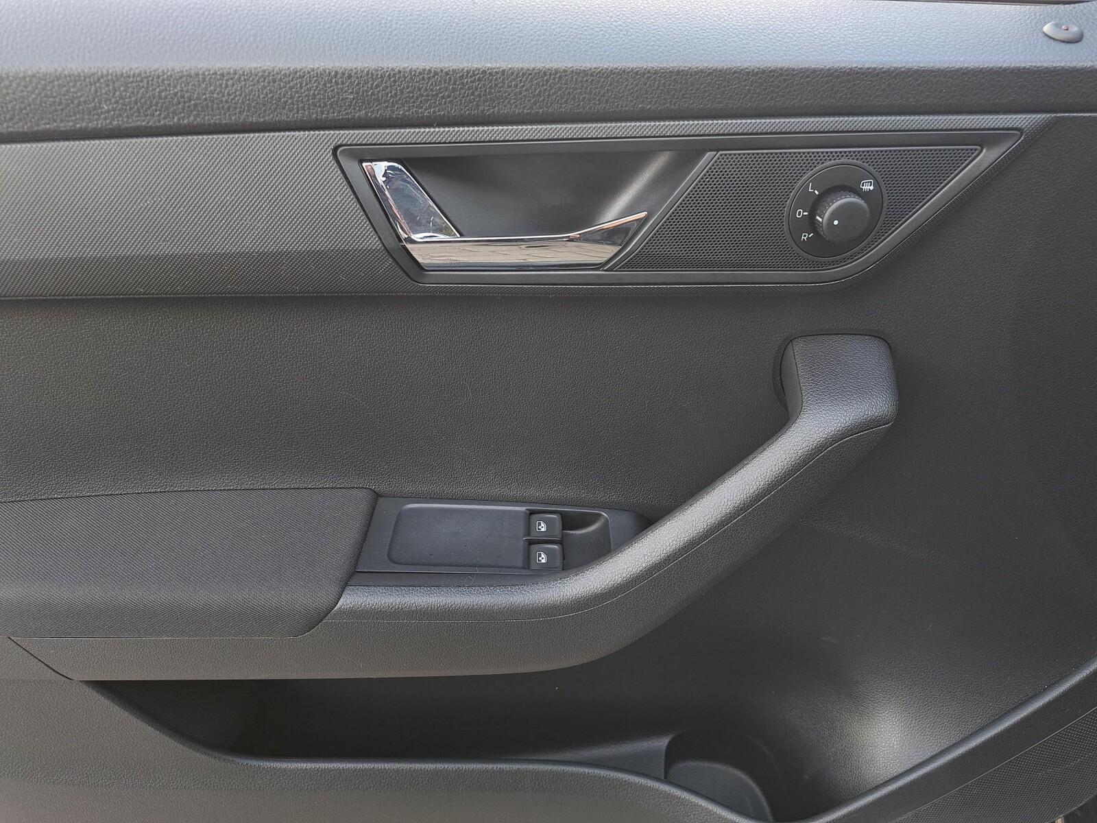 SalonPL 1.0TSI 95KM Ambition+Comfort Czuj.Park. Alu15' Bezwypadkowy FV 12