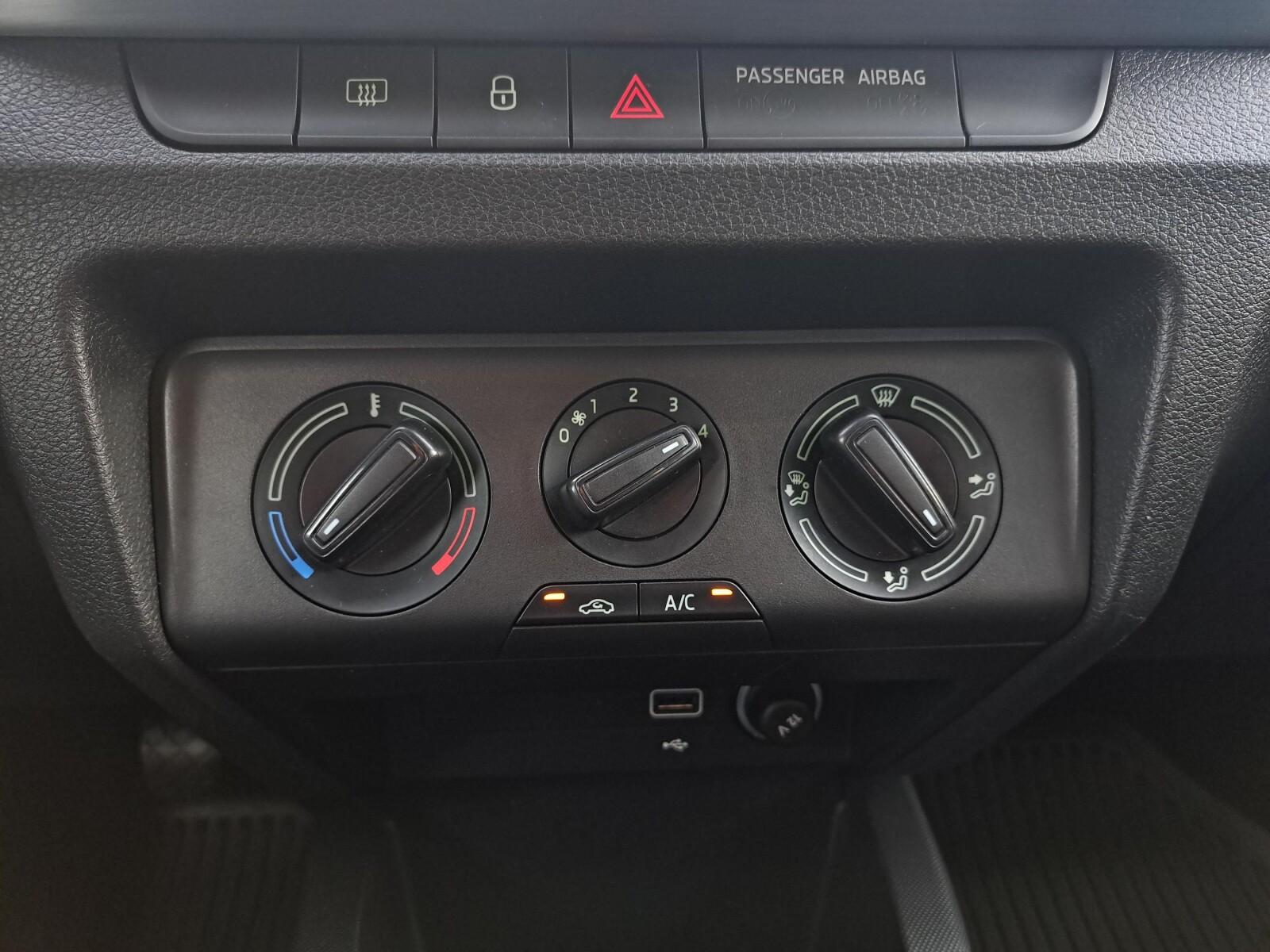 SalonPL 1.0TSI 95KM Ambition+Comfort Czuj.Park. Alu15' Bezwypadkowy FV 18