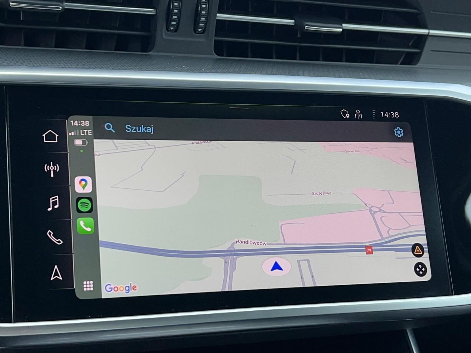 Cyfrowe zegary Panorama Nawigacja LED Matrix Android Auto Kamera cofania 35