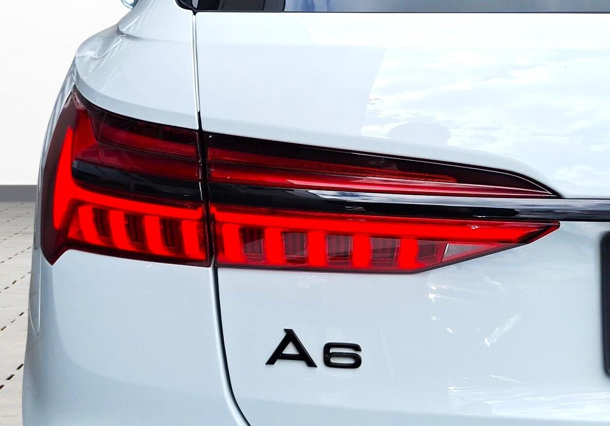 45TFSI mHEV Quattro Sport Stronic HAK/MatrixLed/Kam/Navi/SmInteFace 27