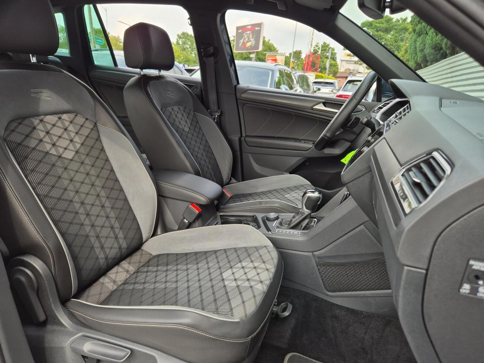2.0TDI 200KM 4Motion R-Line DCC Alu20 Virtual Kamera Navi LED ACC FV23 11