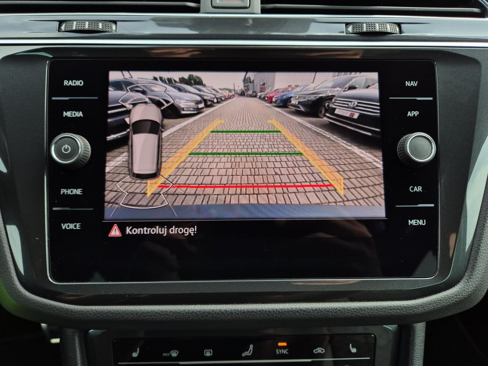 2.0TDI 200KM 4Motion R-Line DCC Alu20 Virtual Kamera Navi LED ACC FV23 29