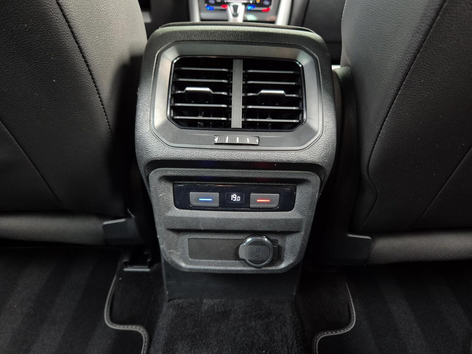 2.0TDI 200KM 4Motion R-Line DCC Alu20 Virtual Kamera Navi LED ACC FV23 15