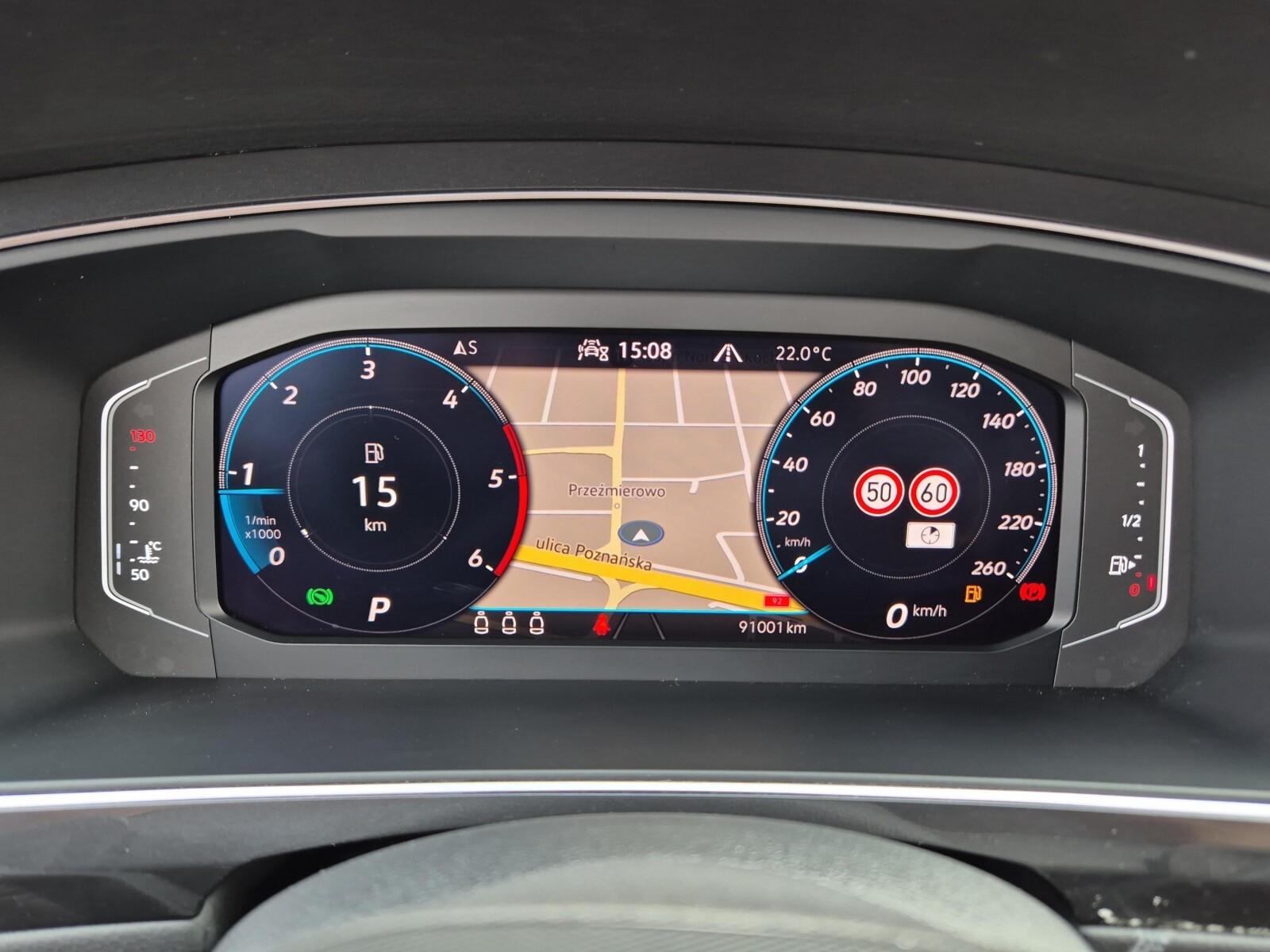 2.0TDI 200KM 4Motion R-Line DCC Alu20 Virtual Kamera Navi LED ACC FV23 20