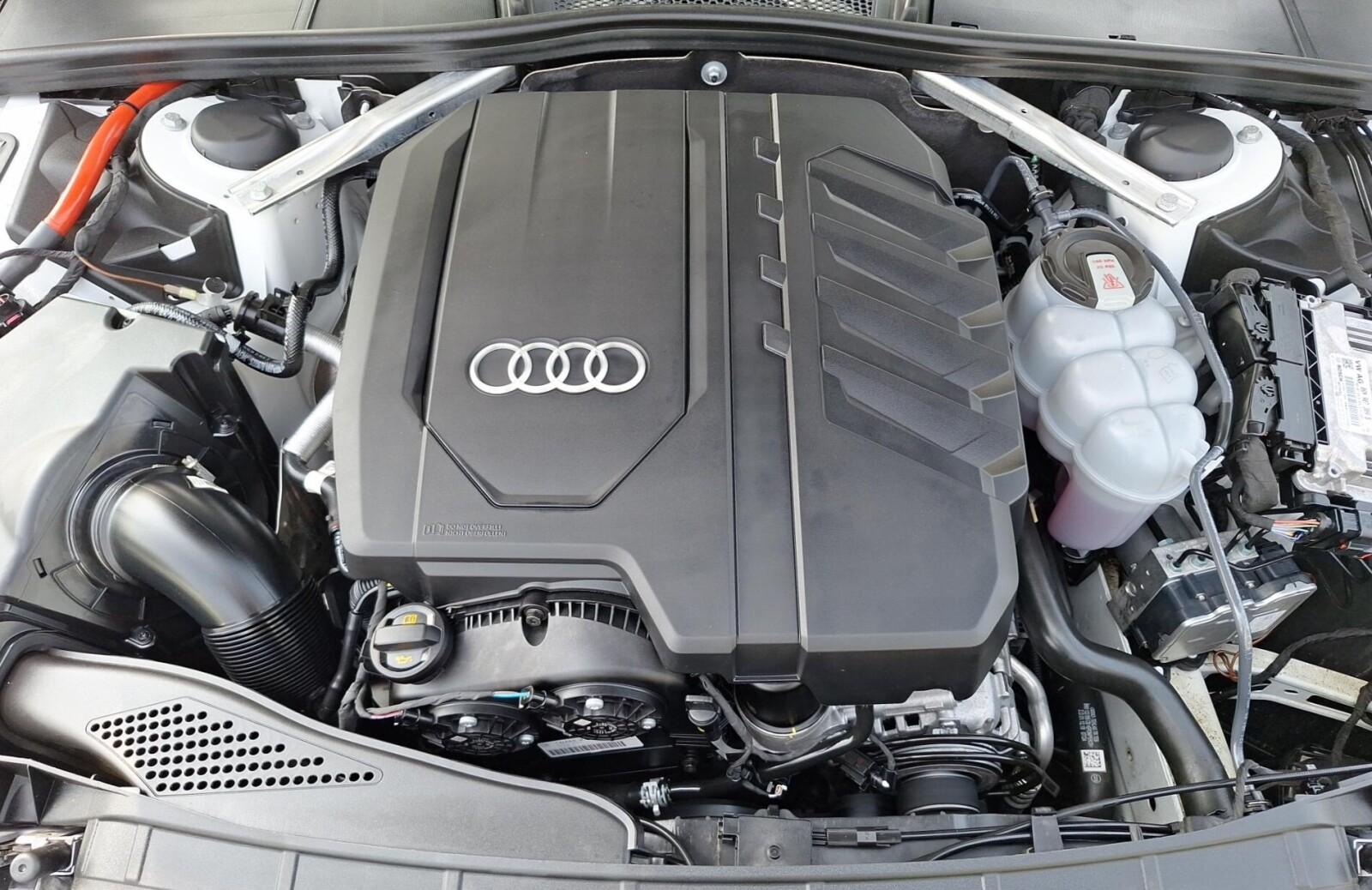 35 TFSI S line S tronic Ambiente/SideAssist/Keyless/LED/Kamera/ VAT 23 30